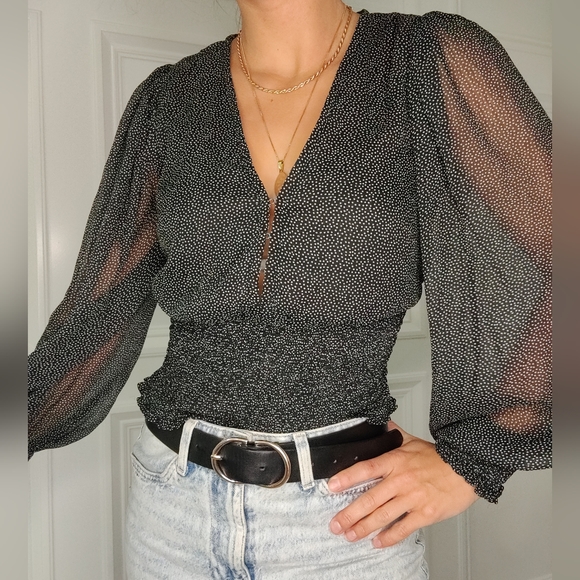 Cropped A&F Polka Dot Sheer Blouse Top - Picture 2 of 5